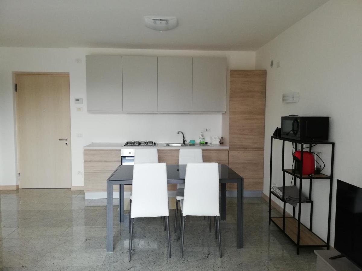 Appartamento La Terrazza Riva del Garda Exterior foto