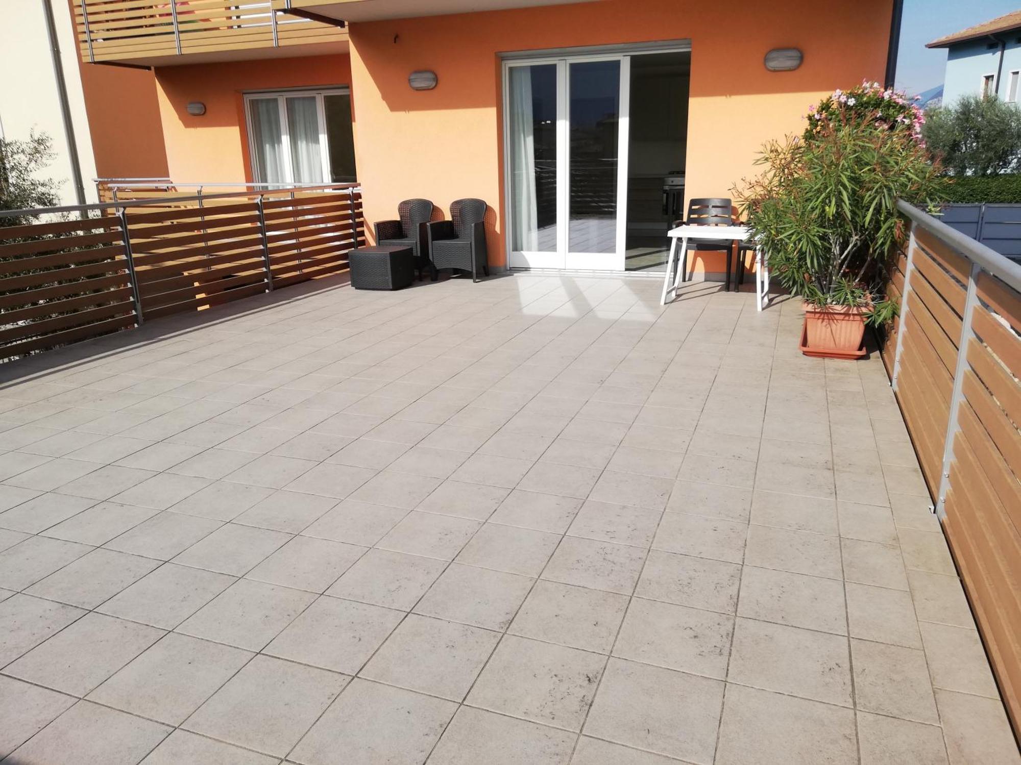 Appartamento La Terrazza Riva del Garda Exterior foto